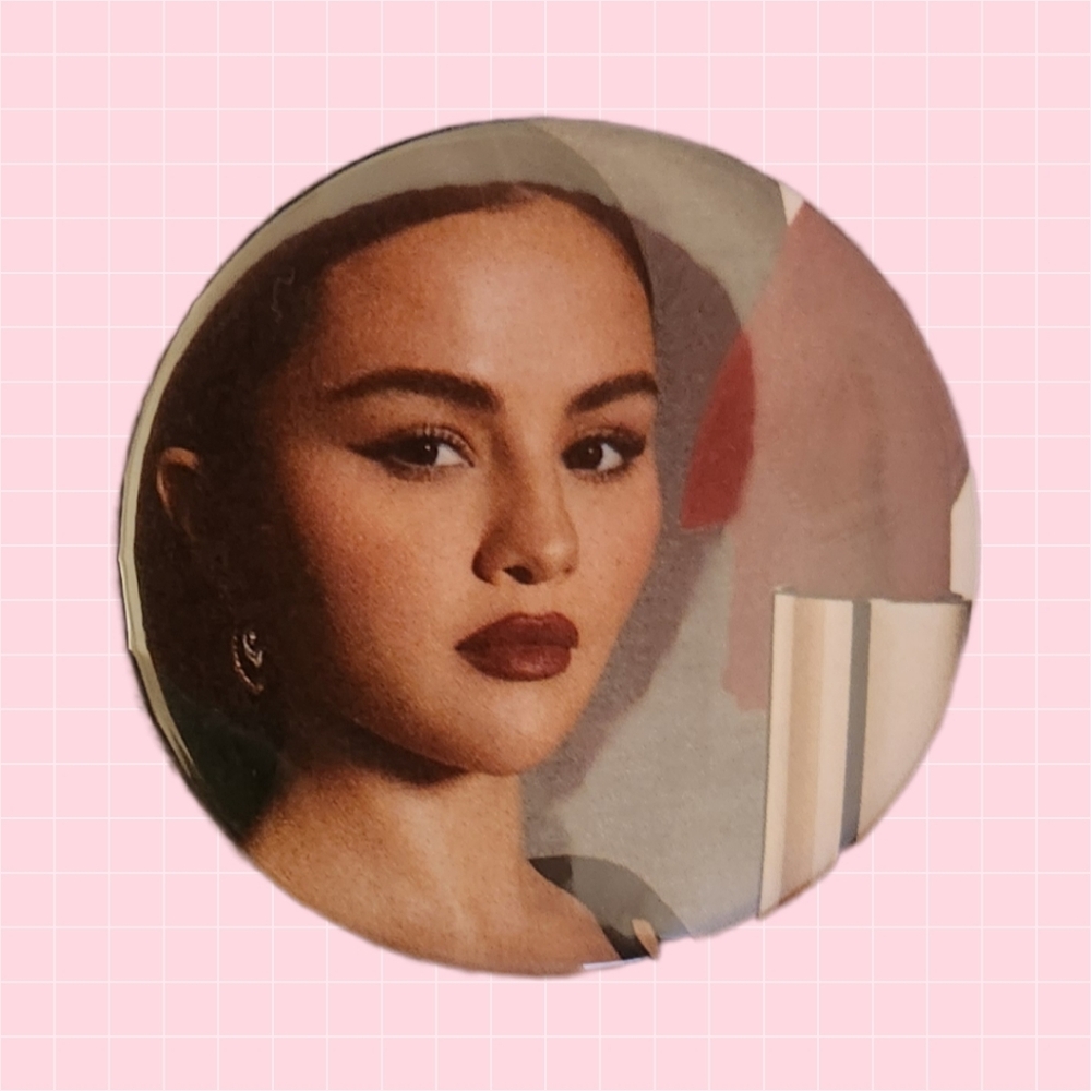 Selena Gomez 2" Pin